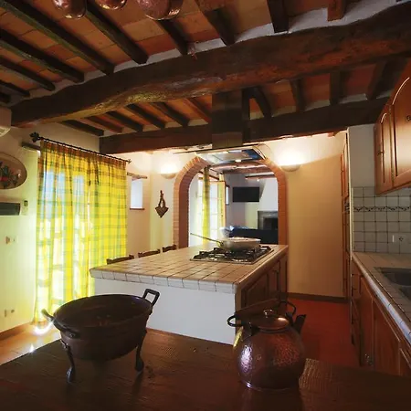 Tenuta Angelici Winery Henni With Pool Sauna And Jacuzzi וילה *